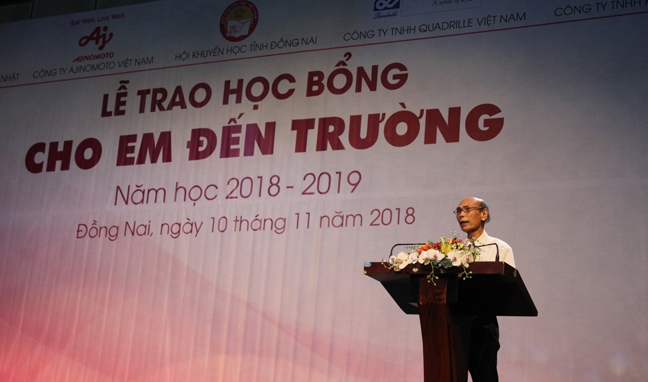 Quỹ học bổng ‘Cho em đến trường’ sát cánh cùng học sinh vượt khó Đồng Nai Quy hoc bong ‘Cho em den truong’ sat canh cung hoc sinh vuot kho Dong Nai