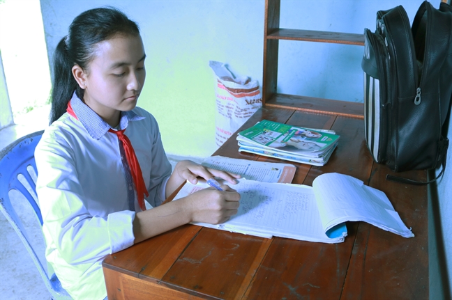 Mười năm học tiếng, tập sống như người Việt của nữ sinh trở về từ Trung Quốc Muoi nam hoc tieng, tap song nhu nguoi Viet cua nu sinh tro ve tu Trung Quoc