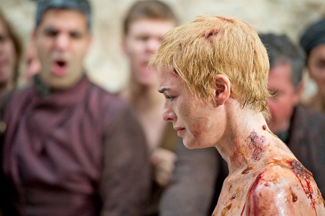Phía sau các cảnh nóng trong ‘Game of Thrones’ Phia sau cac canh nong trong ‘Game of Thrones’