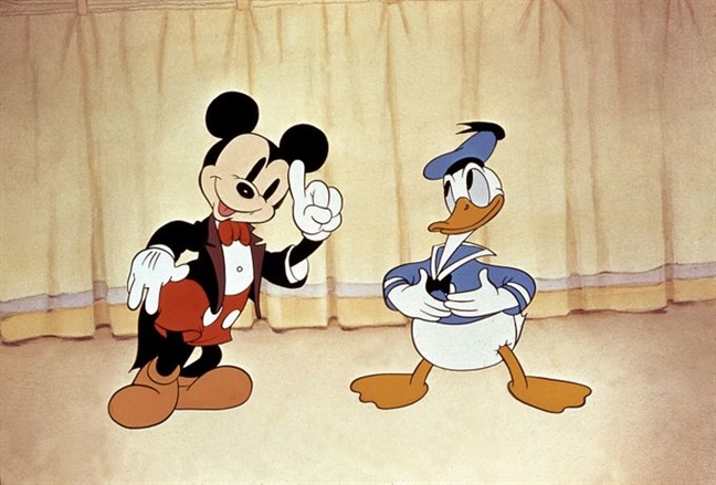 Chuột Mickey: niềm vui không tuổi qua gần 1 thế kỷ Chuot Mickey: niem vui khong tuoi qua gan 1 the ky