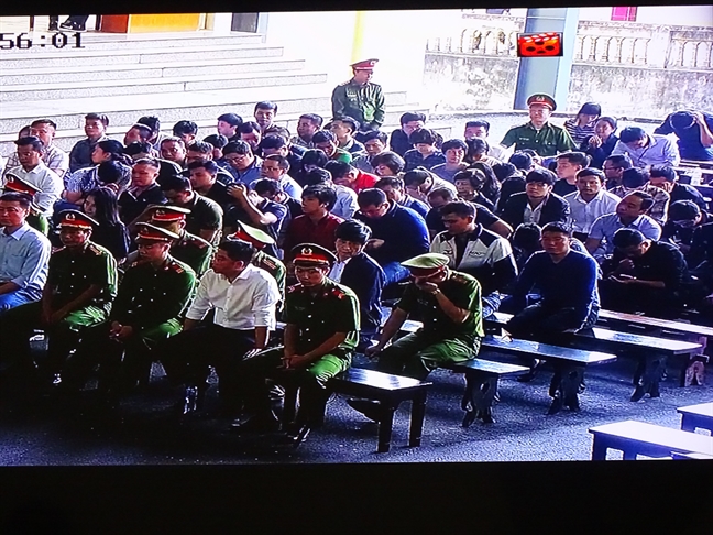 Ông Phan Văn Vĩnh và Phan Sào Nam cùng bị đề nghị 7 năm tù Ong Phan Van Vinh va Phan Sao Nam cung bi de nghi 7 nam tu