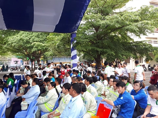 Truyền thông và mở rộng dự án 'Phân loại rác tại nguồn' trên địa bàn quận Tân Phú Truyen thong va mo rong du an 'Phan loai rac tai nguon' tren dia ban quan Tan Phu