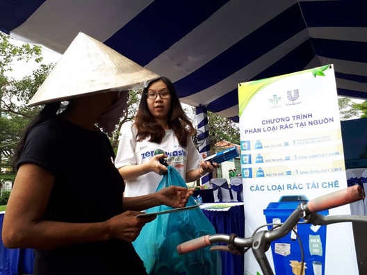 Truyền thông và mở rộng dự án 'Phân loại rác tại nguồn' trên địa bàn quận Tân Phú Truyen thong va mo rong du an 'Phan loai rac tai nguon' tren dia ban quan Tan Phu