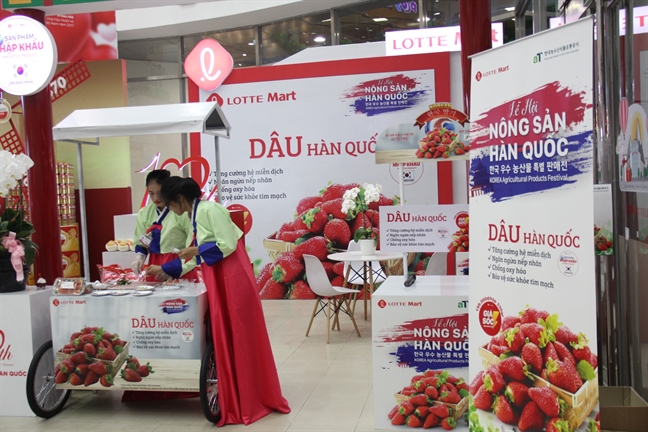 Cuối tuần mua đặc sản Tây Bắc và dâu tây Hàn Quốc giá ưu đãi Cuoi tuan mua dac san Tay Bac va dau tay Han Quoc gia uu dai