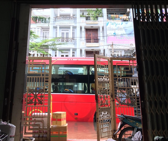 Công sở vắng hoe hậu bão số 9 Cong so vang hoe hau bao so 9