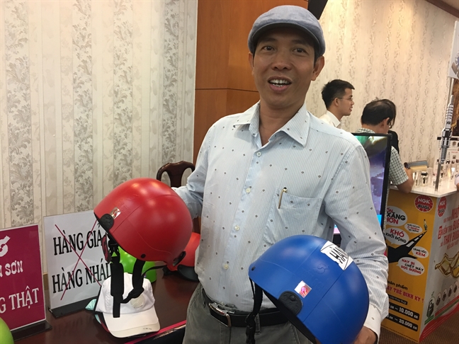 'Vỡ trận' chống hàng giả? 'Vo tran' chong hang gia?