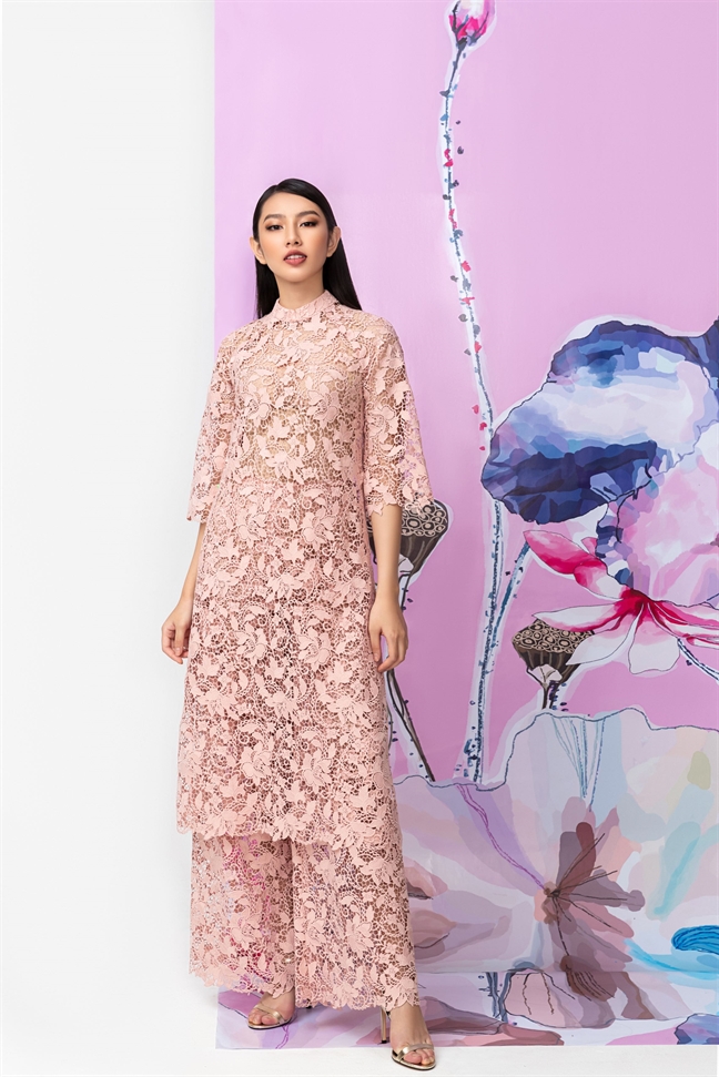 10 mẫu áo dài cách tân trẻ trung, năng động cho mùa lễ hội cuối năm 10 mau ao dai cach tan tre trung, nang dong cho mua le hoi cuoi nam