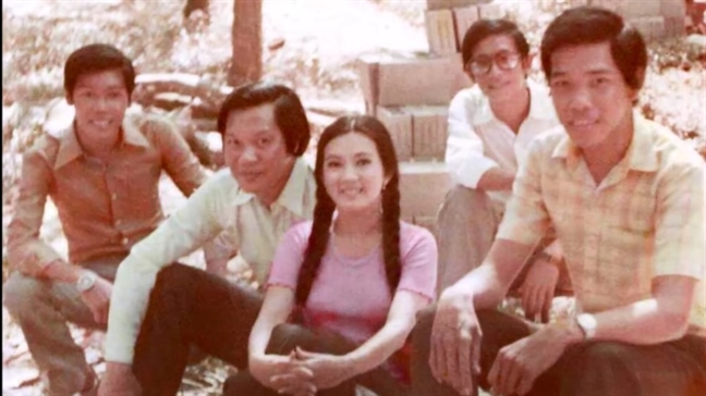 Đời thường của NSƯT Thanh Nga qua những bức ảnh hiếm Doi thuong cua NSUT Thanh Nga qua nhung buc anh hiem