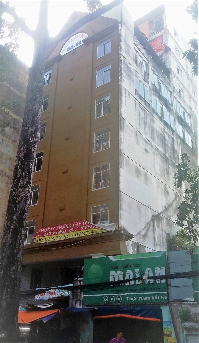 Cử tri bày tỏ 'tín nhiệm' với người đứng đầu các lĩnh vực nóng Cu tri bay to 'tin nhiem' voi nguoi dung dau cac linh vuc nong