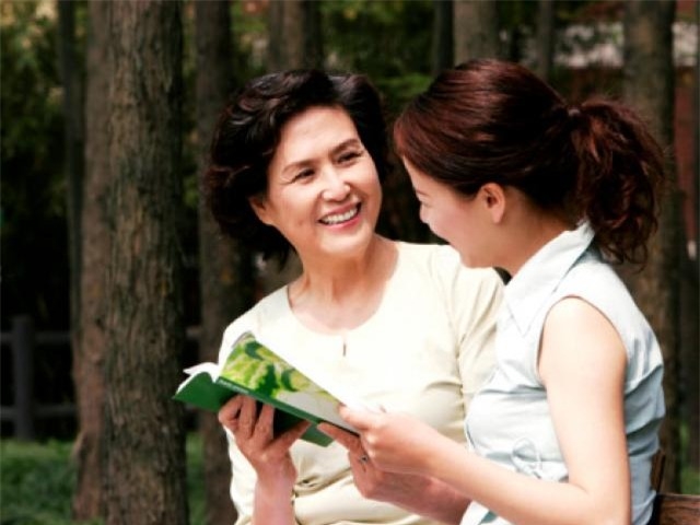 Con dâu nhà mình cũng là lá ngọc cành vàng nhà người ta Con dau nha minh cung la la ngoc canh vang nha nguoi ta