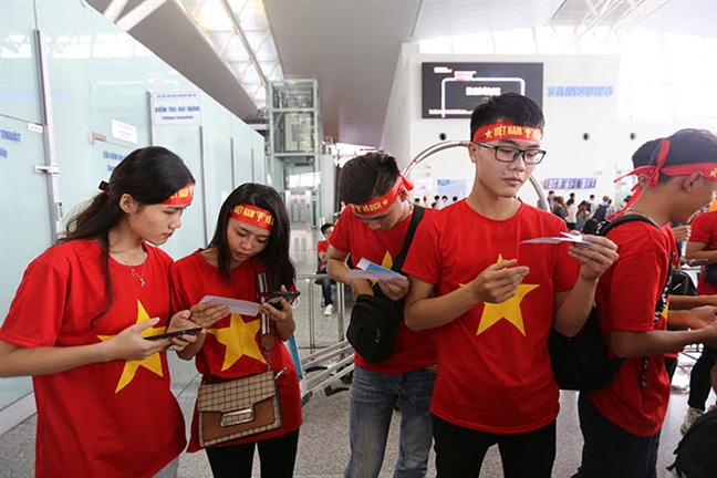 Tour đi Malaysia xem tuyển Việt Nam đá chung kết 'nóng' từng giờ Tour di Malaysia xem tuyen Viet Nam da chung ket 'nong' tung gio