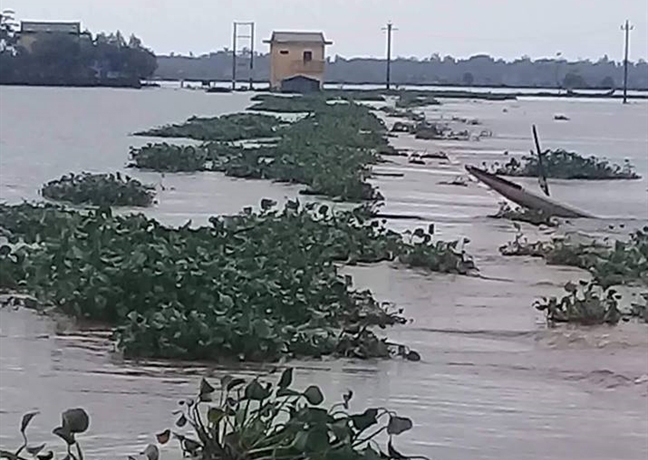 Thủy điện ở Thừa Thiên - Huế bắt đầu xả nước điều tiết đón lũ Thuy dien o Thua Thien - Hue bat dau xa nuoc dieu tiet don lu