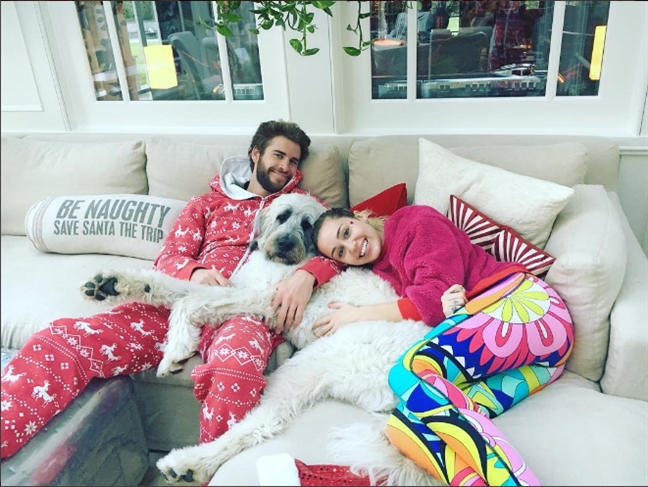 Miley Cyrus yêu chồng sắp cưới nhiều hơn từ sau đám cháy kinh hoàng Miley Cyrus yeu chong sap cuoi nhieu hon tu sau dam chay kinh hoang