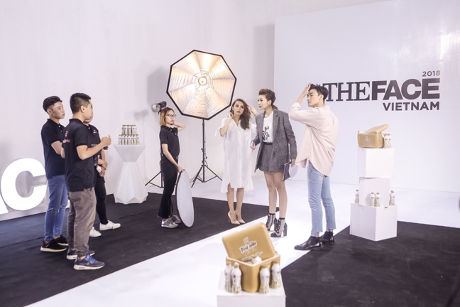 Những ấn tượng đặc biệt về giám khảo Trần Uyên Phương trong tập 11 The Face Nhung an tuong dac biet ve giam khao Tran Uyen Phuong trong tap 11 The Face