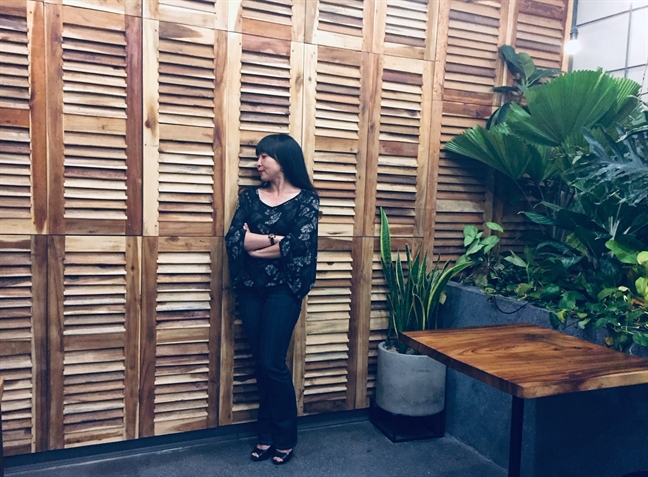 Ca sĩ Ngọc Tuyền: Mất giọng hát, làm mẹ đơn thân và những ngày tự trách Ca si Ngoc Tuyen: Mat giong hat, lam me don than va nhung ngay tu trach
