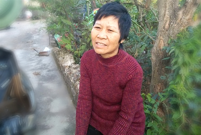 Chấp nhận bỏ lại 5 đứa con để chạy trốn khỏi người chồng vũ phu Chap nhan bo lai 5 dua con de chay tron khoi nguoi chong vu phu