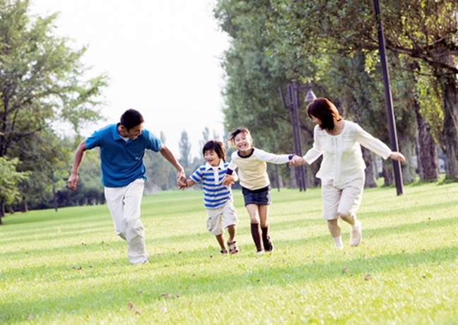 Mẹ sống 'nổi loạn' sau lỗi lầm của ba Me song 'noi loan' sau loi lam cua ba