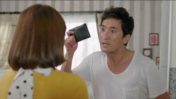 Chồng trở nên tính toán hẹp hòi khi nhà ngoại gặp khó khăn Chong tro nen tinh toan hep hoi khi nha ngoai gap kho khan