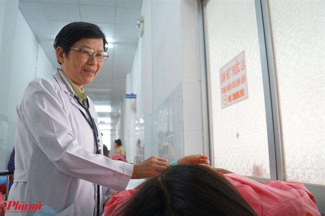 Đưa người mang 'án tử' đi tìm mùa xuân Dua nguoi mang 'an tu' di tim mua xuan