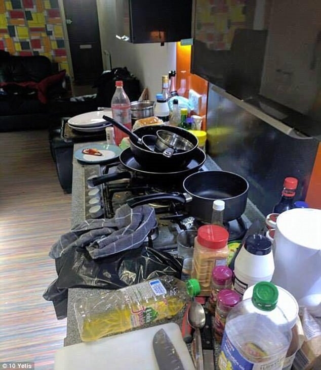 Chuyến thăm đáng sợ Chuyen tham dang so