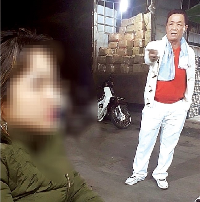 Bắt 'ông trùm' băng nhóm bảo kê ở chợ Long Biên Bat 'ong trum' bang nhom bao ke o cho Long Bien