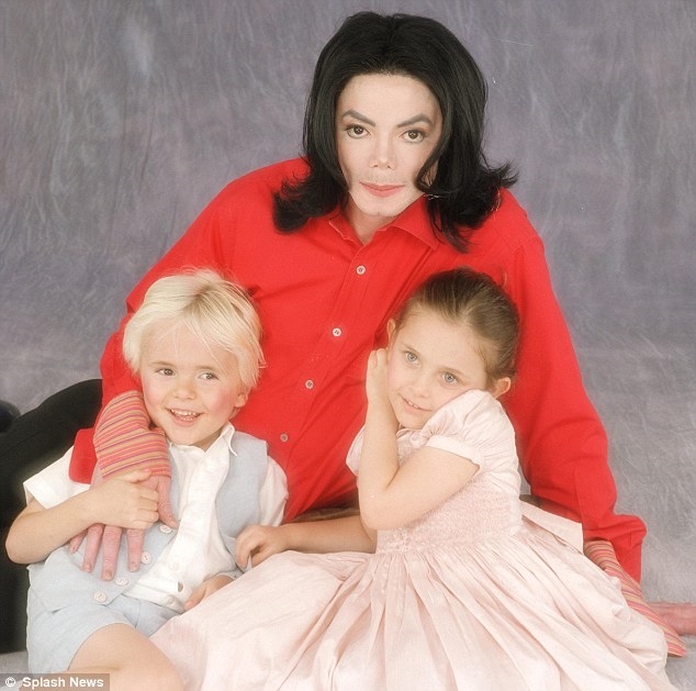 Paris Jackson: Bi kịch bắt đầu từ việc là con của Michael Jackson... Paris Jackson: Bi kich bat dau tu viec la con cua Michael Jackson...