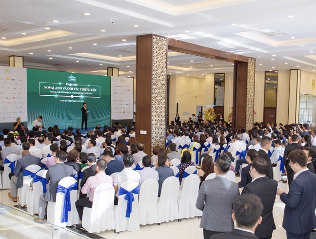 Novaland gặp mặt đối tác chiến lược và chia sẻ kế hoạch phát triển năm 2019 Novaland gap mat doi tac chien luoc va chia se ke hoach phat trien nam 2019