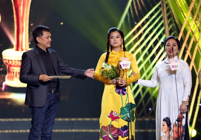 ‘Mai Vàng 2018’: Những vinh danh bất ngờ ‘Mai Vang 2018’: Nhung vinh danh bat ngo