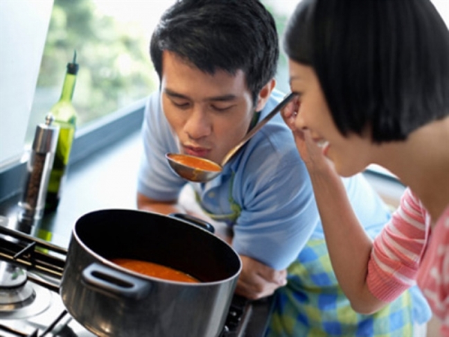 Nỗi lòng má hai Noi long ma hai