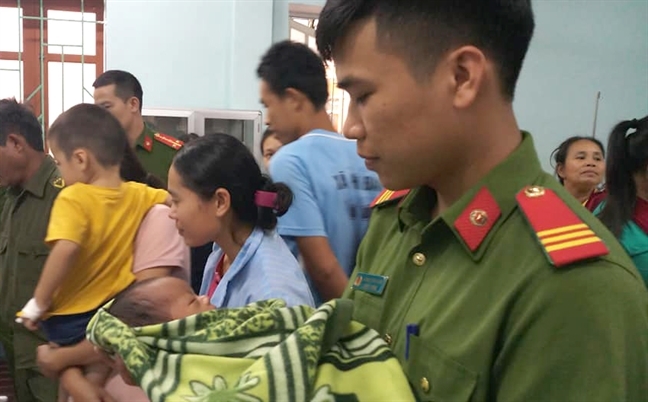 Nỗi ám ảnh của những bà mẹ vượt biên đi bán bào thai Noi am anh cua nhung ba me vuot bien di ban bao thai