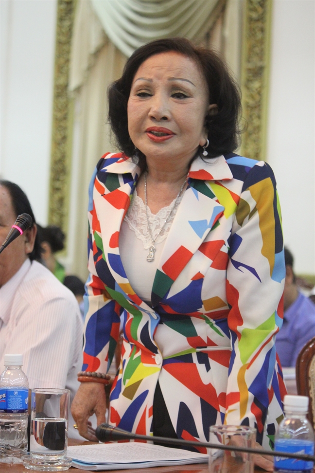 Tháo gỡ khó khăn cho sân khấu truyền thống và kịch nói Thao go kho khan cho san khau truyen thong va kich noi