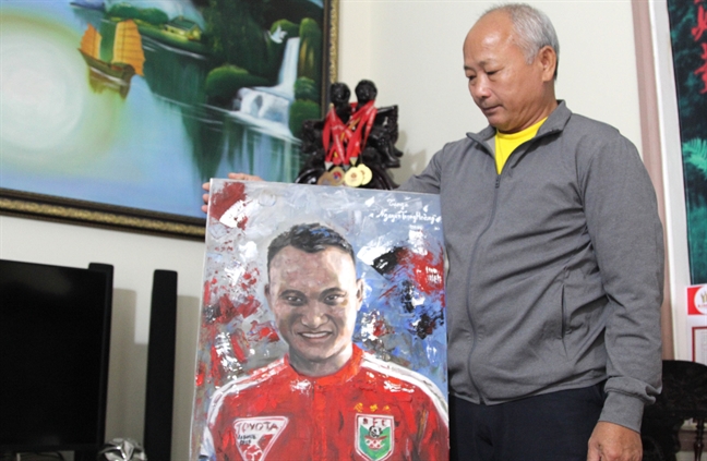 Mẹ cầu thủ Công Phượng: ‘Cha mẹ xem con đá bóng mà thở không nổi’ Me cau thu Cong Phuong: ‘Cha me xem con da bong ma tho khong noi’