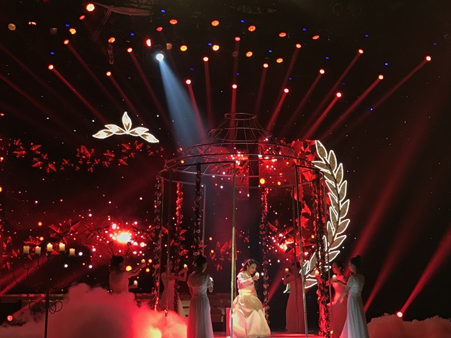 Quán quân ‘Solo cùng bolero 2018’ chiến thắng với điểm gần tuyệt đối Quan quan ‘Solo cung bolero 2018’ chien thang voi diem gan tuyet doi