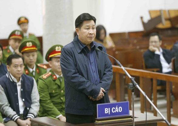 Hai cựu Thứ trưởng Bộ Công an liên quan Vũ 'nhôm' bị đề nghị mức án 2,5-3,5 năm Hai cuu Thu truong Bo Cong an lien quan Vu 'nhom' bi de nghi muc an 2,5-3,5 nam