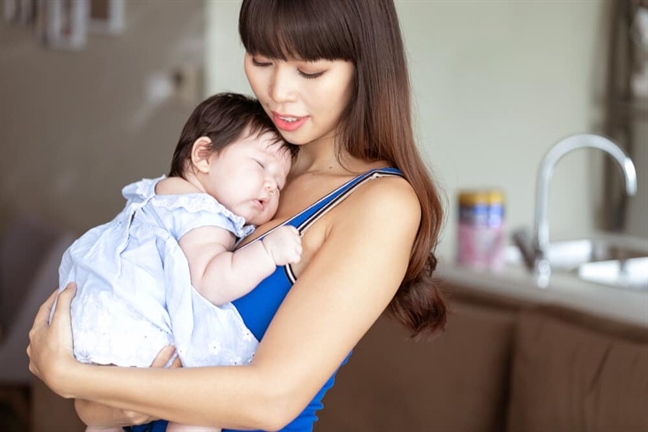 Khám phá một ngày thú vị của siêu mẫu Hà Anh và ‘thiên thần nhỏ’ Myla Kham pha mot ngay thu vi cua sieu mau Ha Anh va ‘thien than nho’ Myla