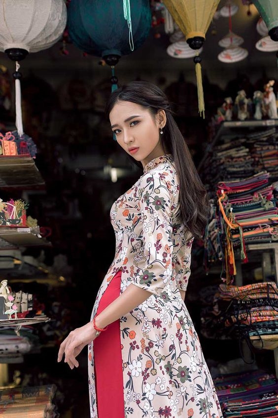Bí quyết diện áo dài đón tết chuẩn theo dáng người Bi quyet dien ao dai don tet chuan theo dang nguoi