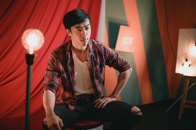 Đạo diễn Leon Lê: 'Không ai có thể phủ nhận tình yêu của tôi với Việt Nam' Dao dien Leon Le: 'Khong ai co the phu nhan tinh yeu cua toi voi Viet Nam'