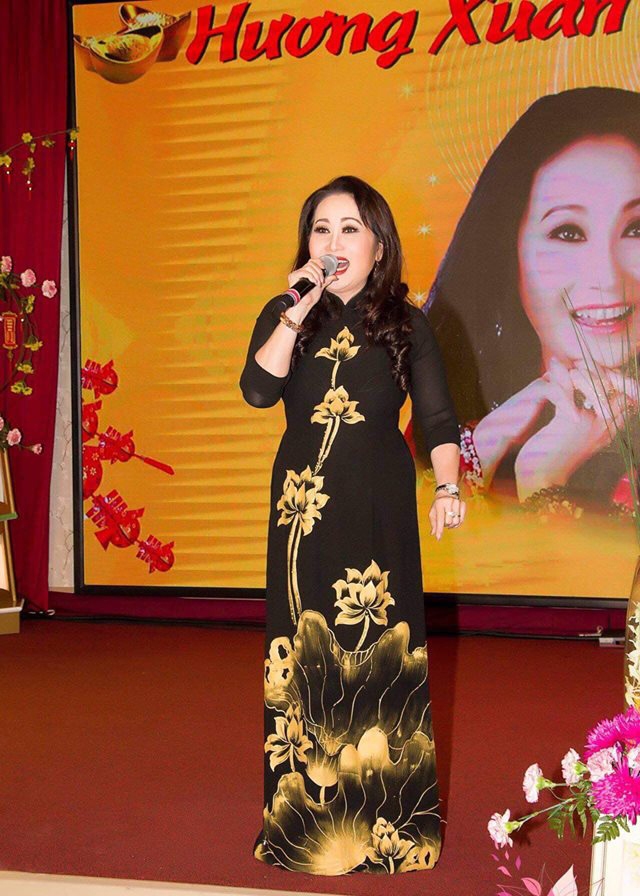 Tết tha hương của nghệ sĩ Việt: Đủ đầy nhưng thiếu hơi ấm quê hương Tet tha huong cua nghe si Viet: Du day nhung thieu hoi am que huong