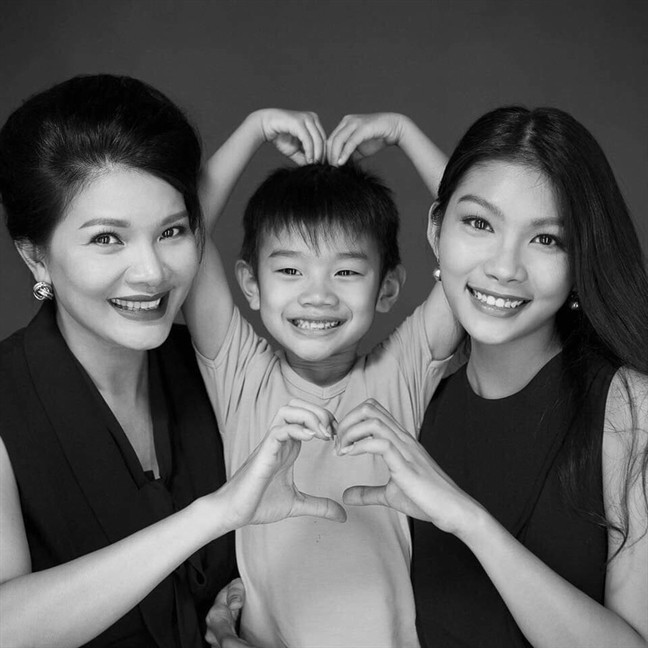 Diễn viên Thanh Tú: Tuổi đôi mươi rực rỡ Dien vien Thanh Tu: Tuoi doi muoi ruc ro