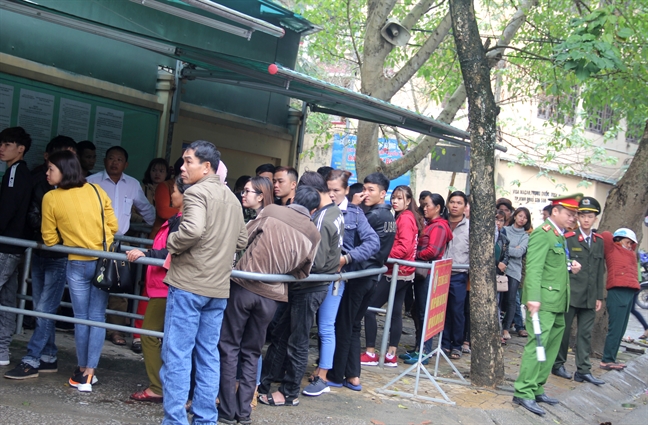 Dân xứ Nghệ ùn ùn trở lại Lào làm ăn sau tết Dan xu Nghe un un tro lai Lao lam an sau tet