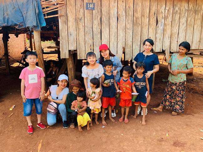 Tôi sẽ chỉ sinh con khi thế giới này hết trẻ mồ côi Toi se chi sinh con khi the gioi nay het tre mo coi