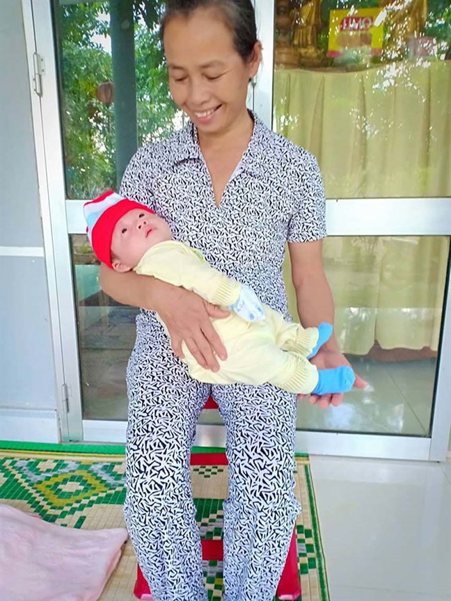 Mùa xuân đầu đời của 'bọn mình' Mua xuan dau doi cua 'bon minh'