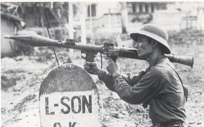 Nhạc sĩ Phạm Tuyên: 'Lòng tôi hoà chung tiếng lòng dân tộc' Nhac si Pham Tuyen: 'Long toi hoa chung tieng long dan toc'