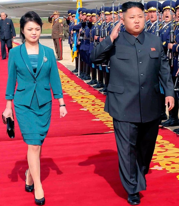 Gu thời trang thanh lịch của phu nhân chủ tịch Kim Jong Un Gu thoi trang thanh lich cua phu nhan chu tich Kim Jong Un