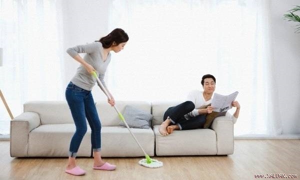 Con trai không biết làm việc nhà, coi chừng ế vợ Con trai khong biet lam viec nha, coi chung e vo