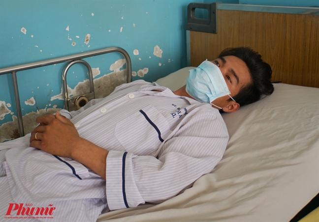 Nam thanh niên trở nên cộc tính, bác sĩ phát hiện biến chứng viêm não của bệnh sởi Nam thanh nien tro nen coc tinh, bac si phat hien bien chung viem nao cua benh soi