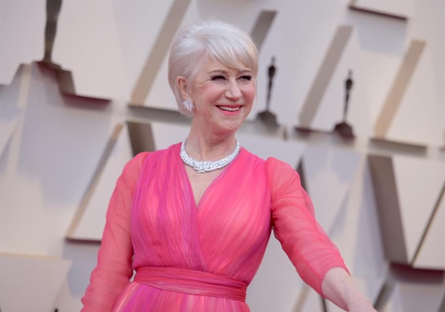 Phụ kiện to bản lên ngôi tại Oscar 2019 Phu kien to ban len ngoi tai Oscar 2019