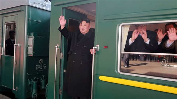Hai nhà lãnh đạo Mỹ và Triều Tiên trên đường đến Hà Nội Hai nha lanh dao My va Trieu Tien tren duong den Ha Noi