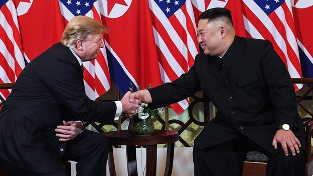 Tổng thống Mỹ ca ngợi ‘quan hệ đặc biệt' với nhà lãnh đạo Triều Tiên Tong thong My ca ngoi ‘quan he dac biet' voi nha lanh dao Trieu Tien
