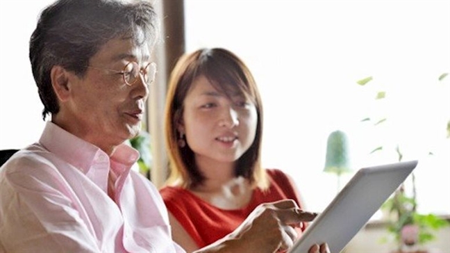 Chồng già thích 'dạy vợ' Chong gia thich 'day vo'
